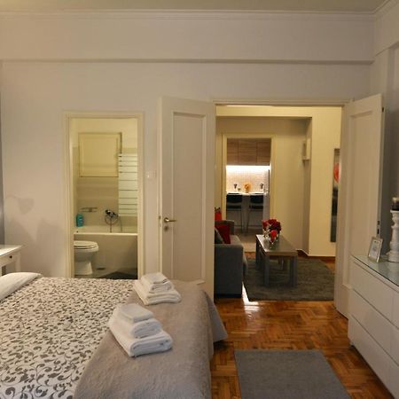 Stylish Apartment In Kolonaki Athens Exterior photo