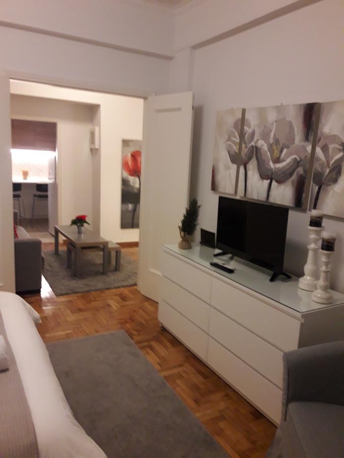 Stylish Apartment In Kolonaki Athens Exterior photo